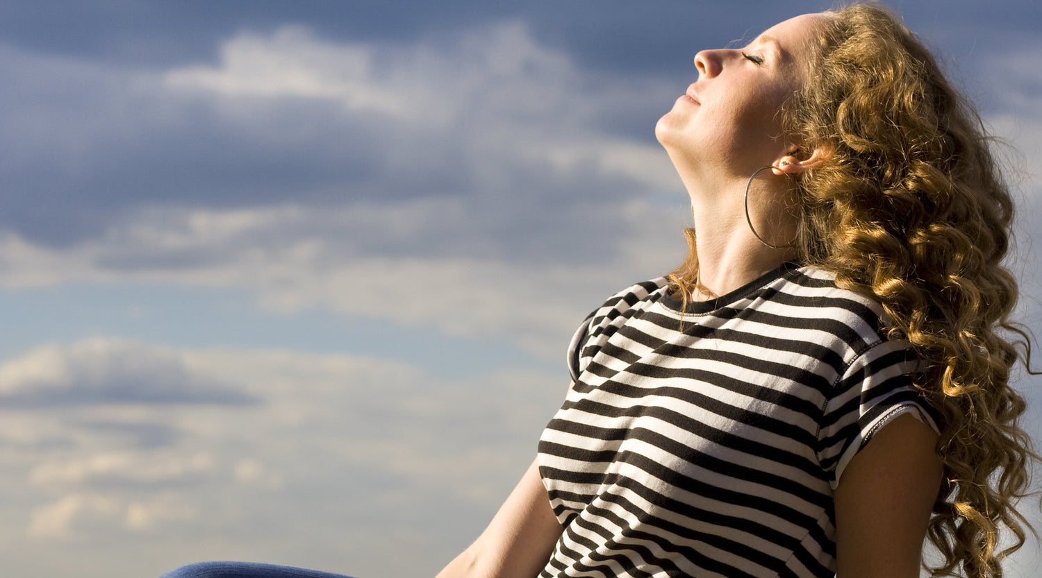 The Truth About That "Glow": Why Your Skin Looks Greasy Instead of Radiant