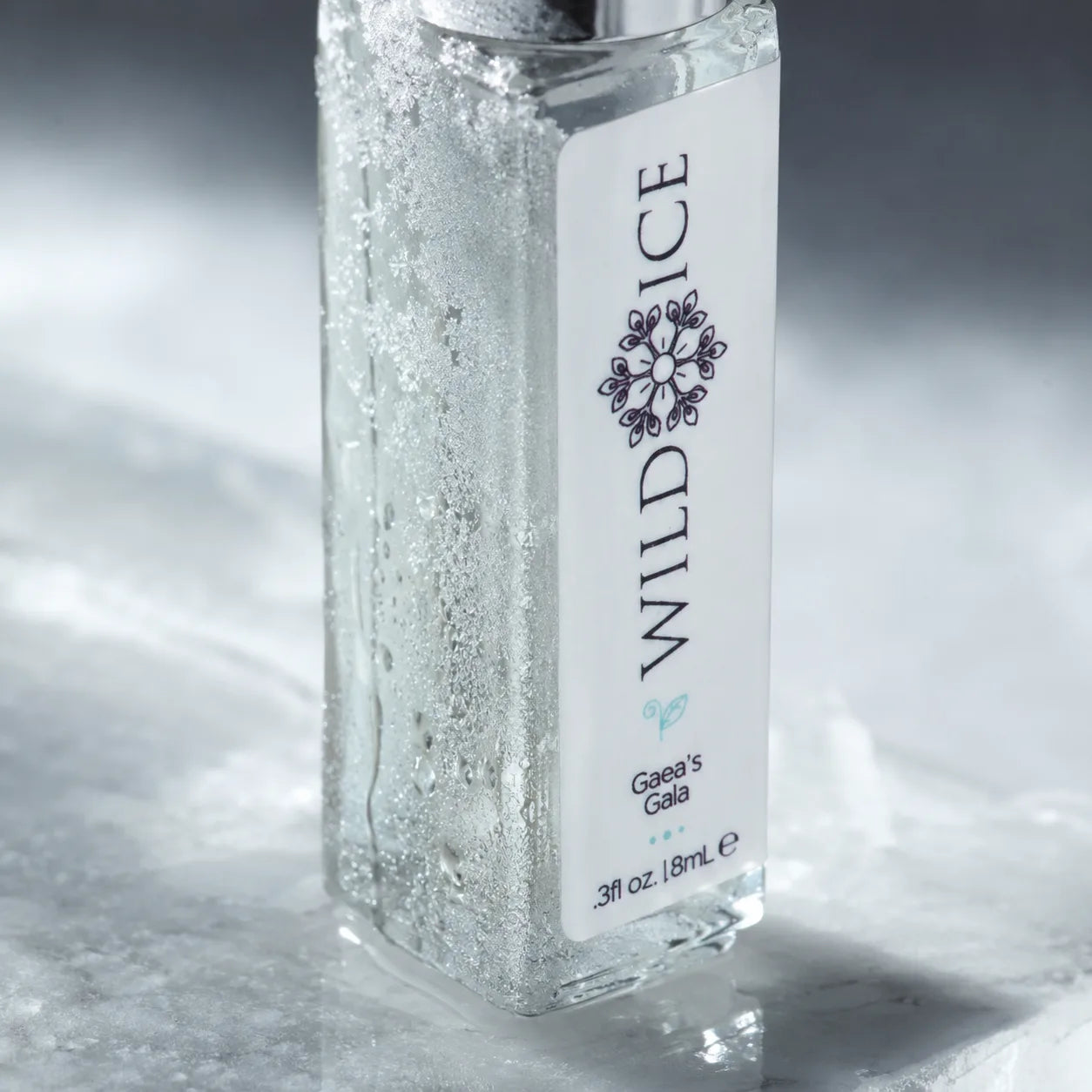 Mini Gaea's Gala bottle frost-edge label detail